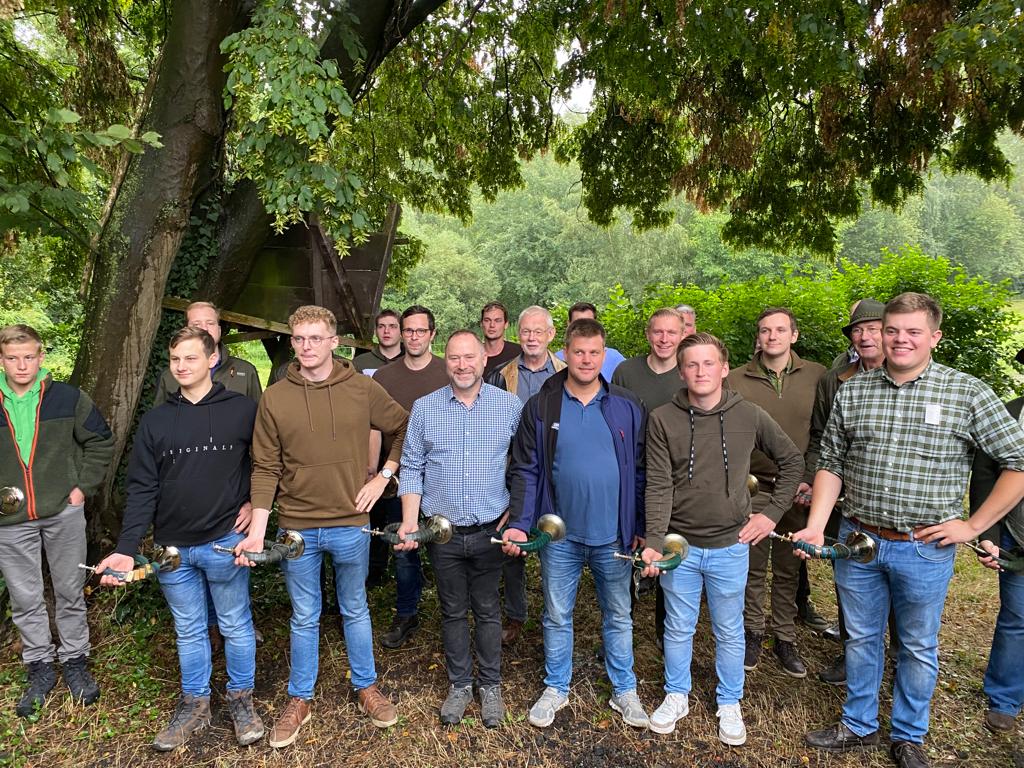 blaeserhutabzeichen-gruppenfoto-2.jpeg