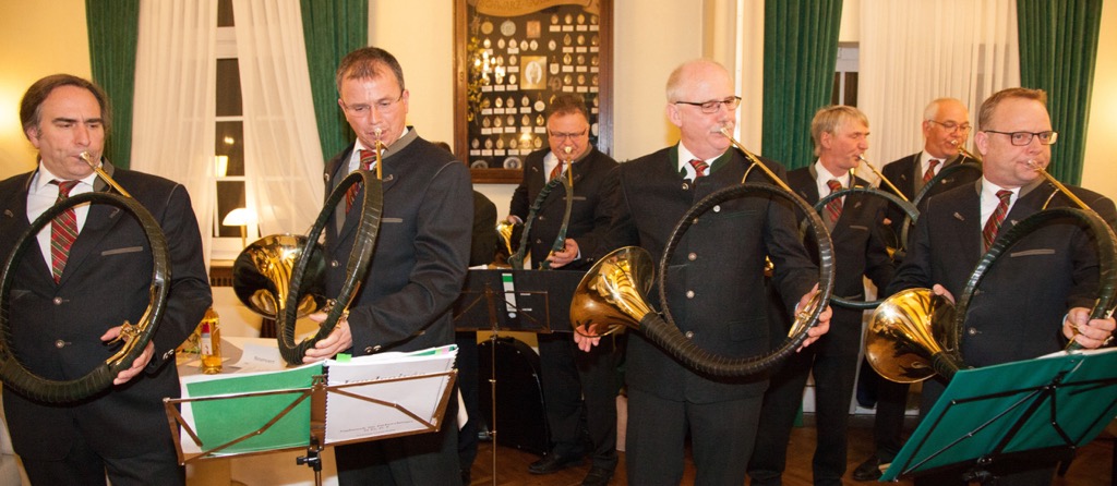 Parforcehornbla_ser_des_Hegering_Telgte-Westbevern.jpg